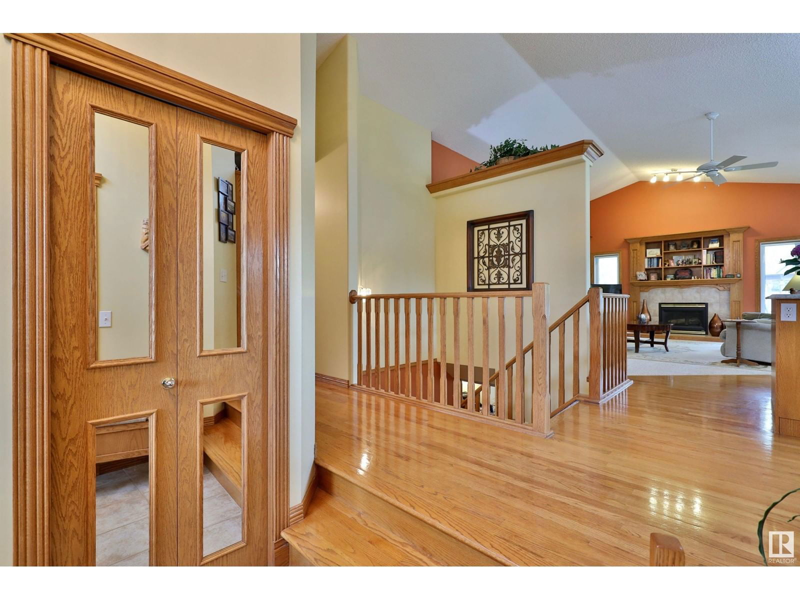5302 32 ST Image 14