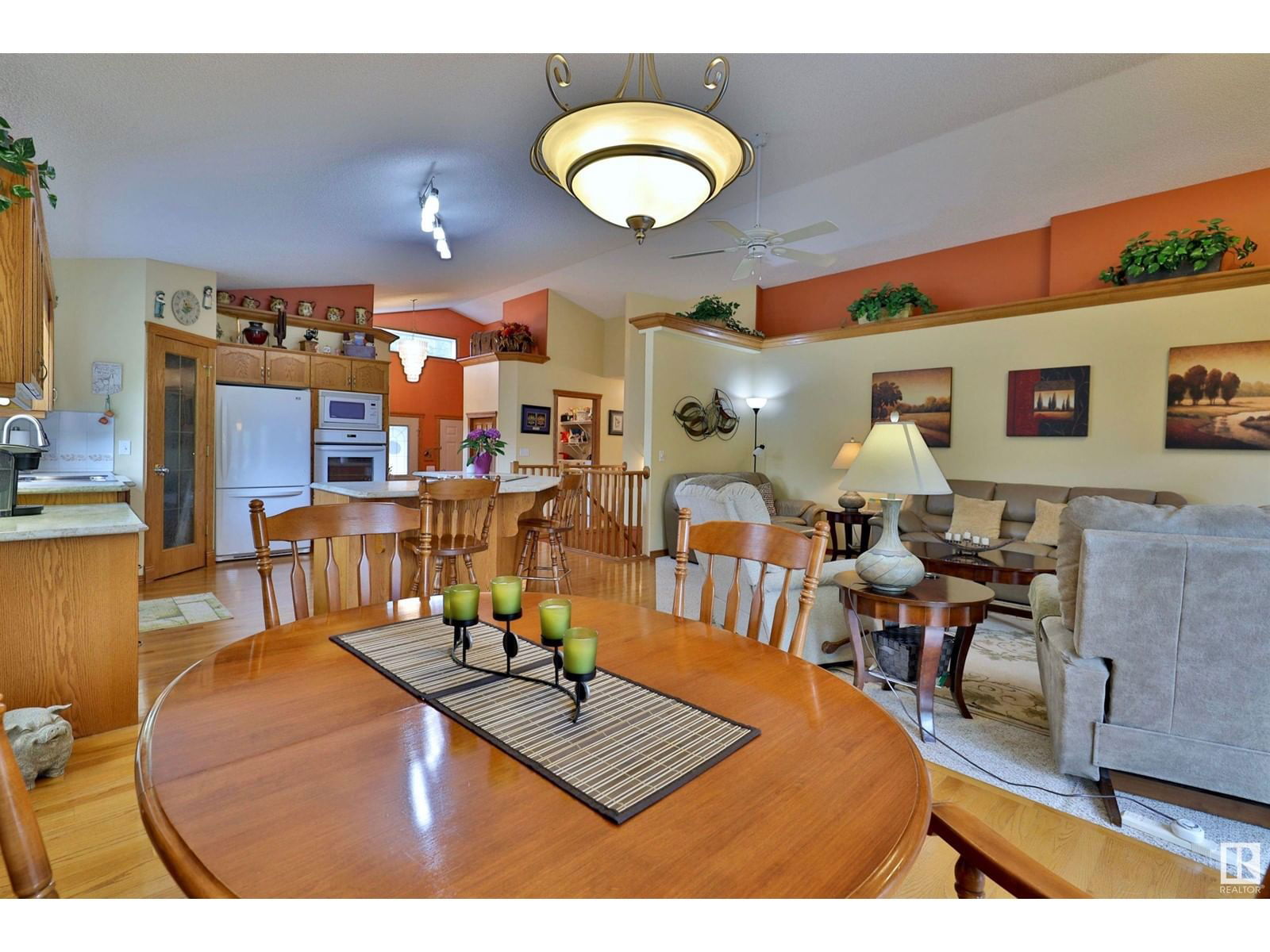 5302 32 ST Image 15