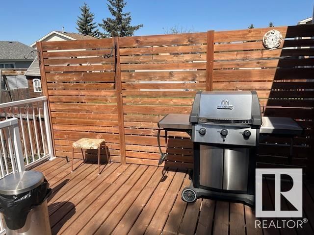 3316 46 ST Image 24
