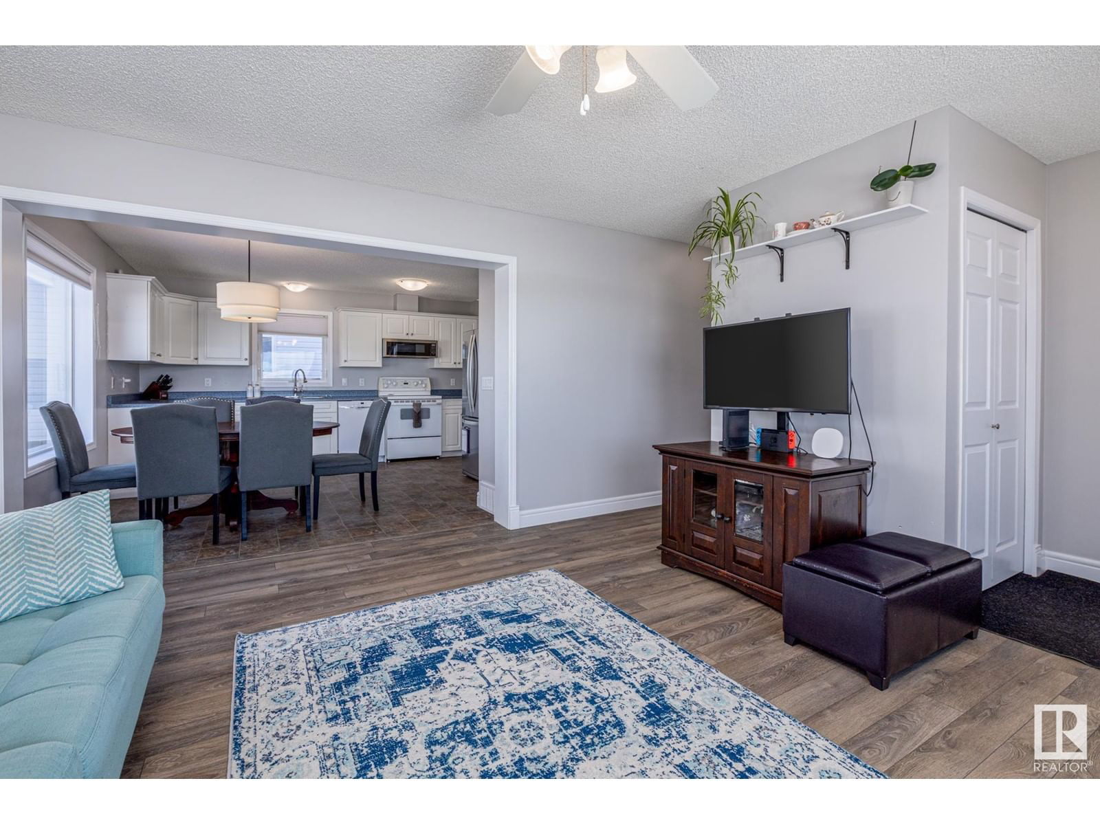 430 ST. JOHN ST Image 17