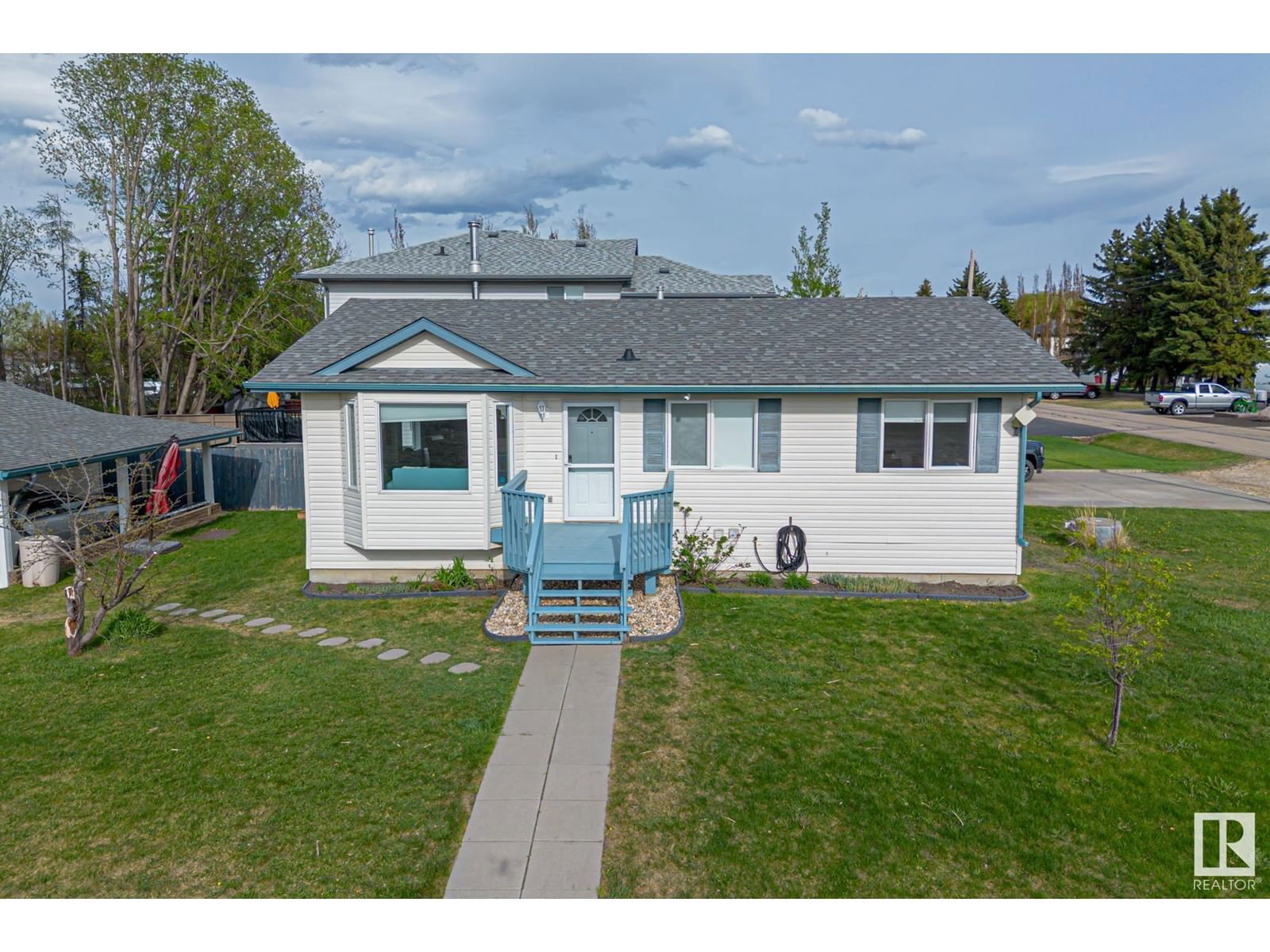 430 ST. JOHN ST Image 2