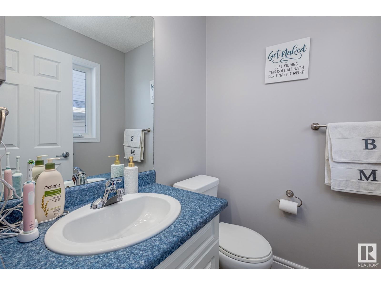 430 ST. JOHN ST Image 34