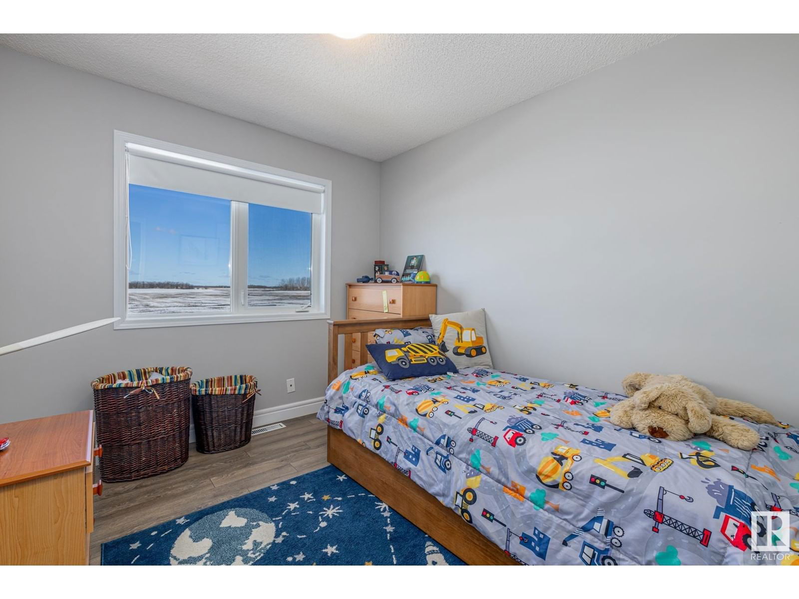 430 ST. JOHN ST Image 42