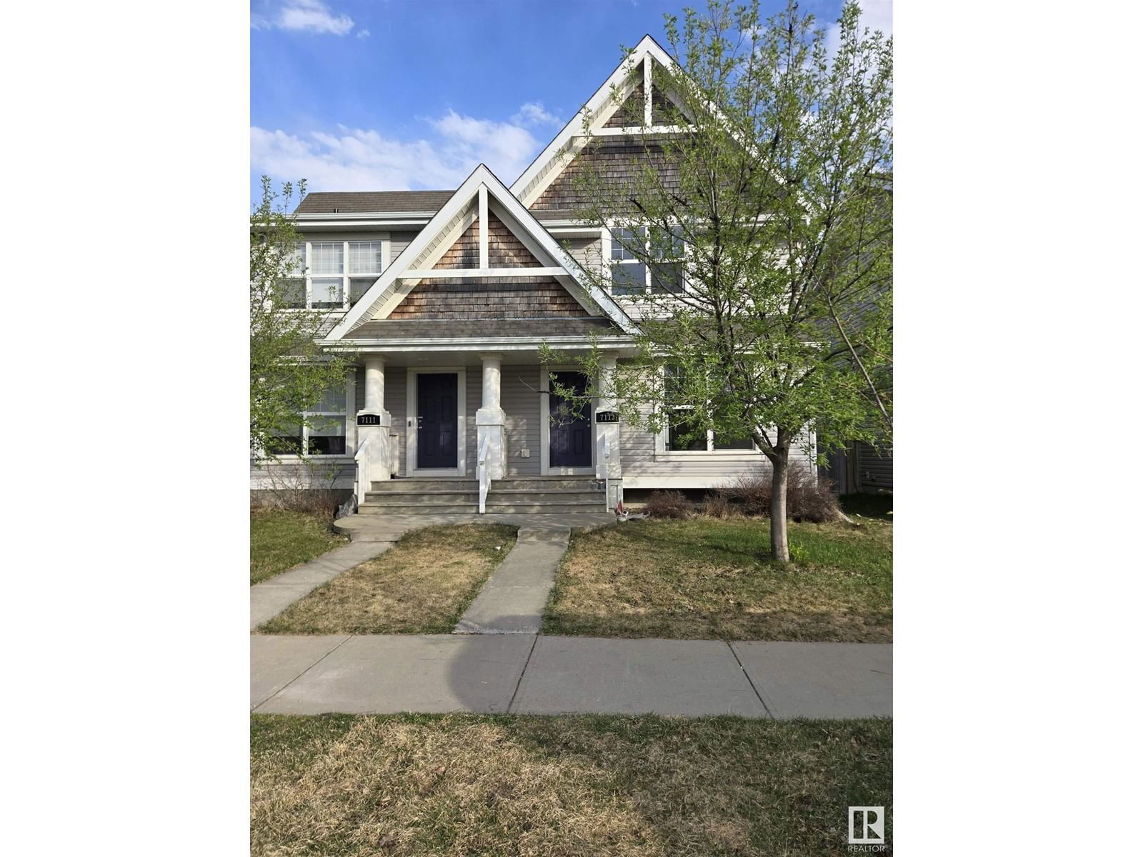 SW - 7113 21 AV Image 2