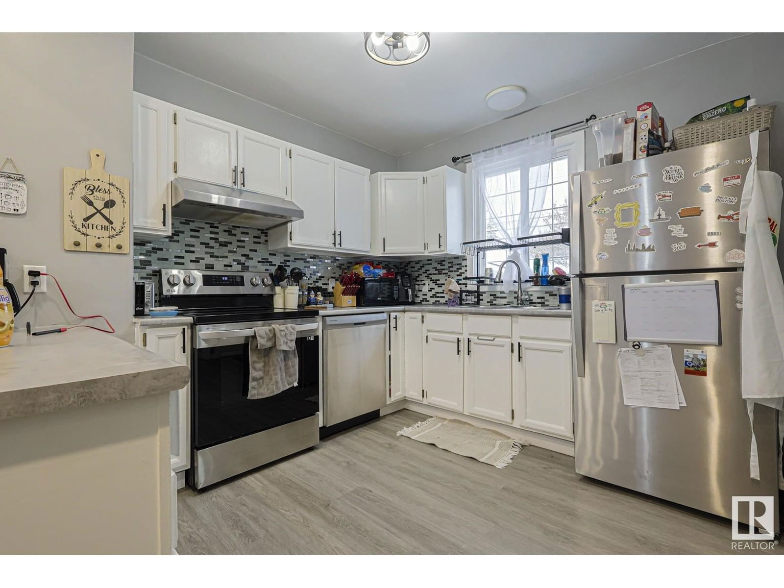 Nw - 11540 83 St Edmonton, Alberta