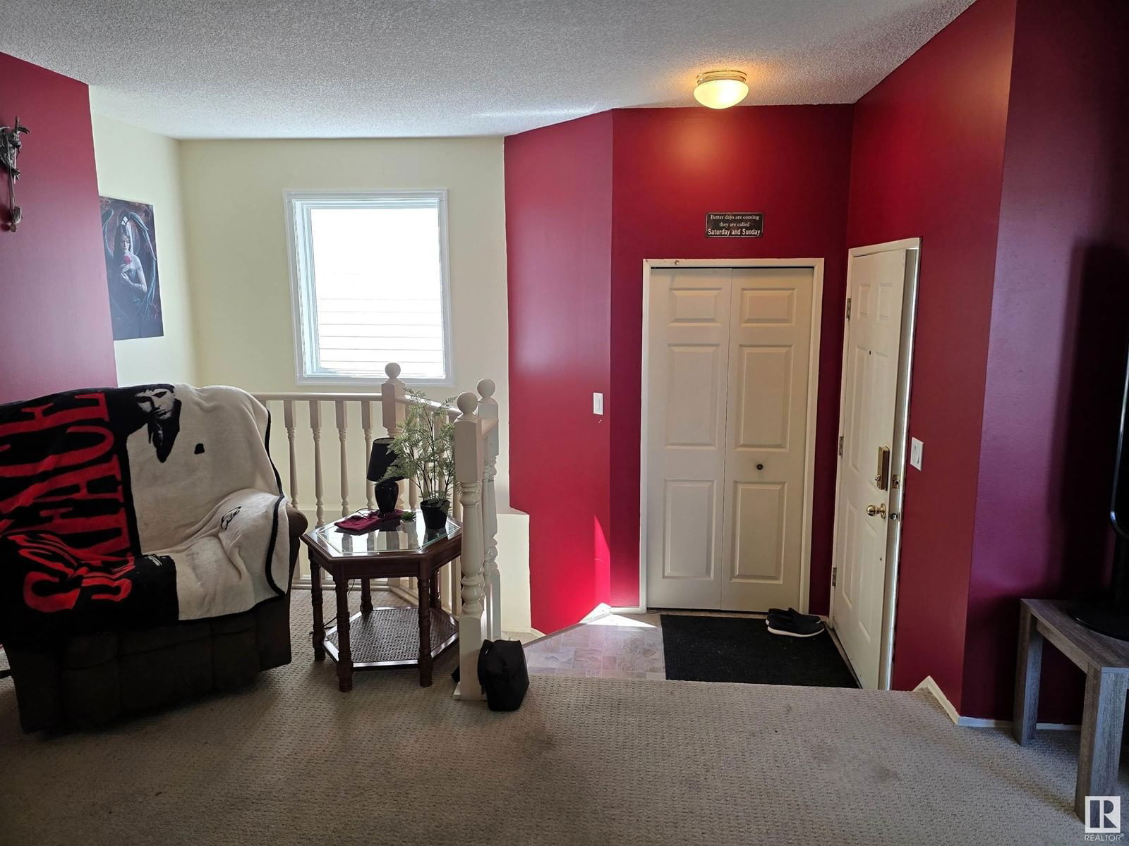 823 JOHNS CL Image 4