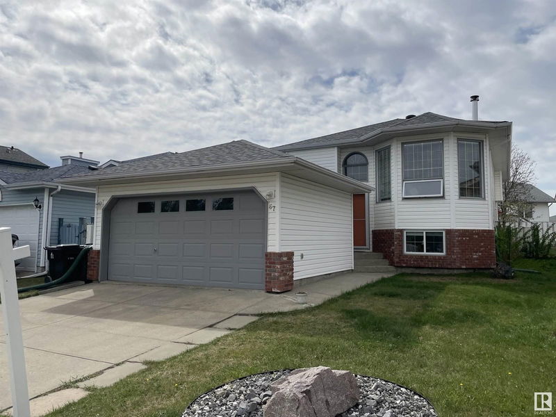 67 Deer Park Spruce Grove, Alberta