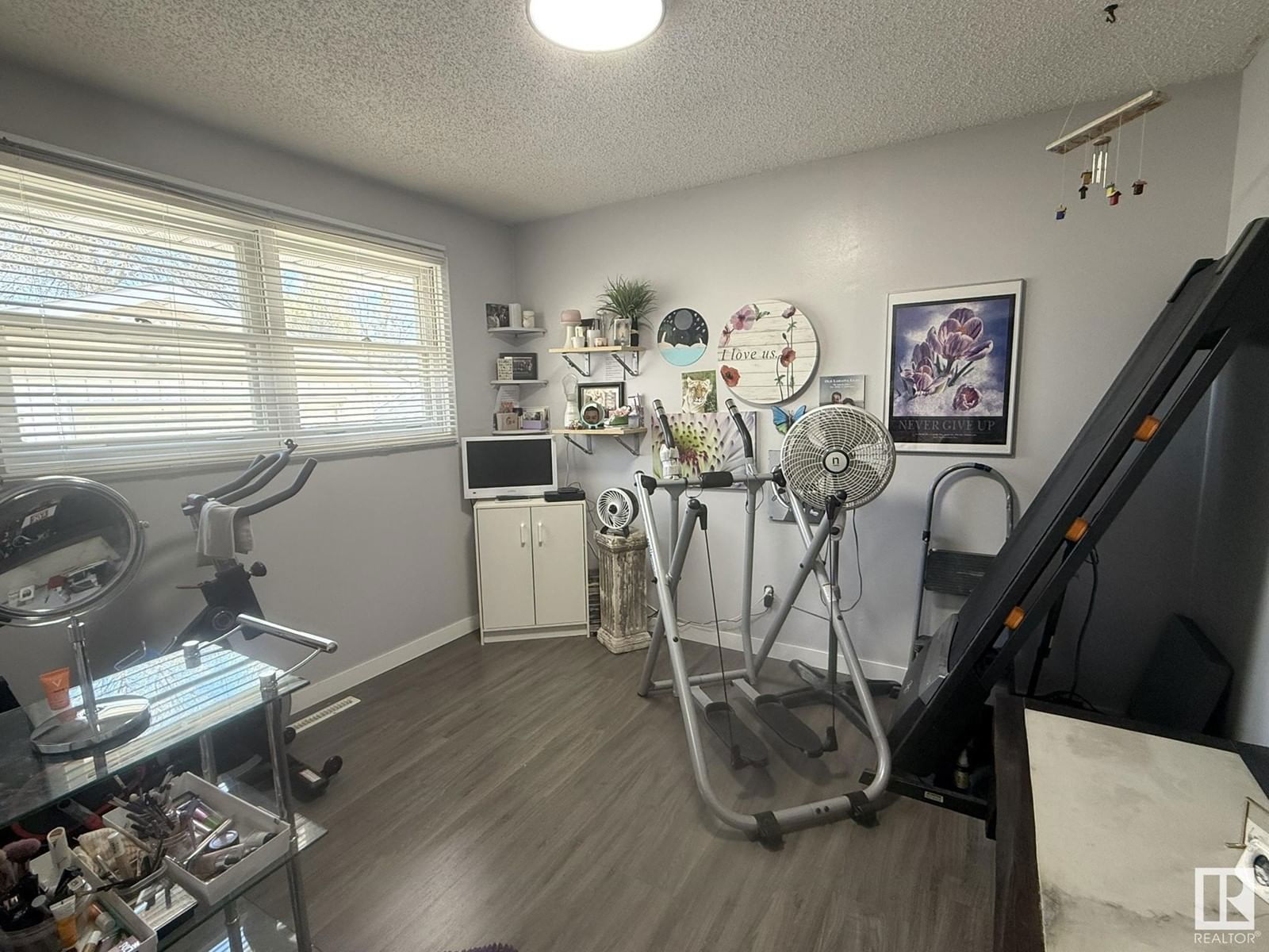 10622 150 St Edmonton, Alberta