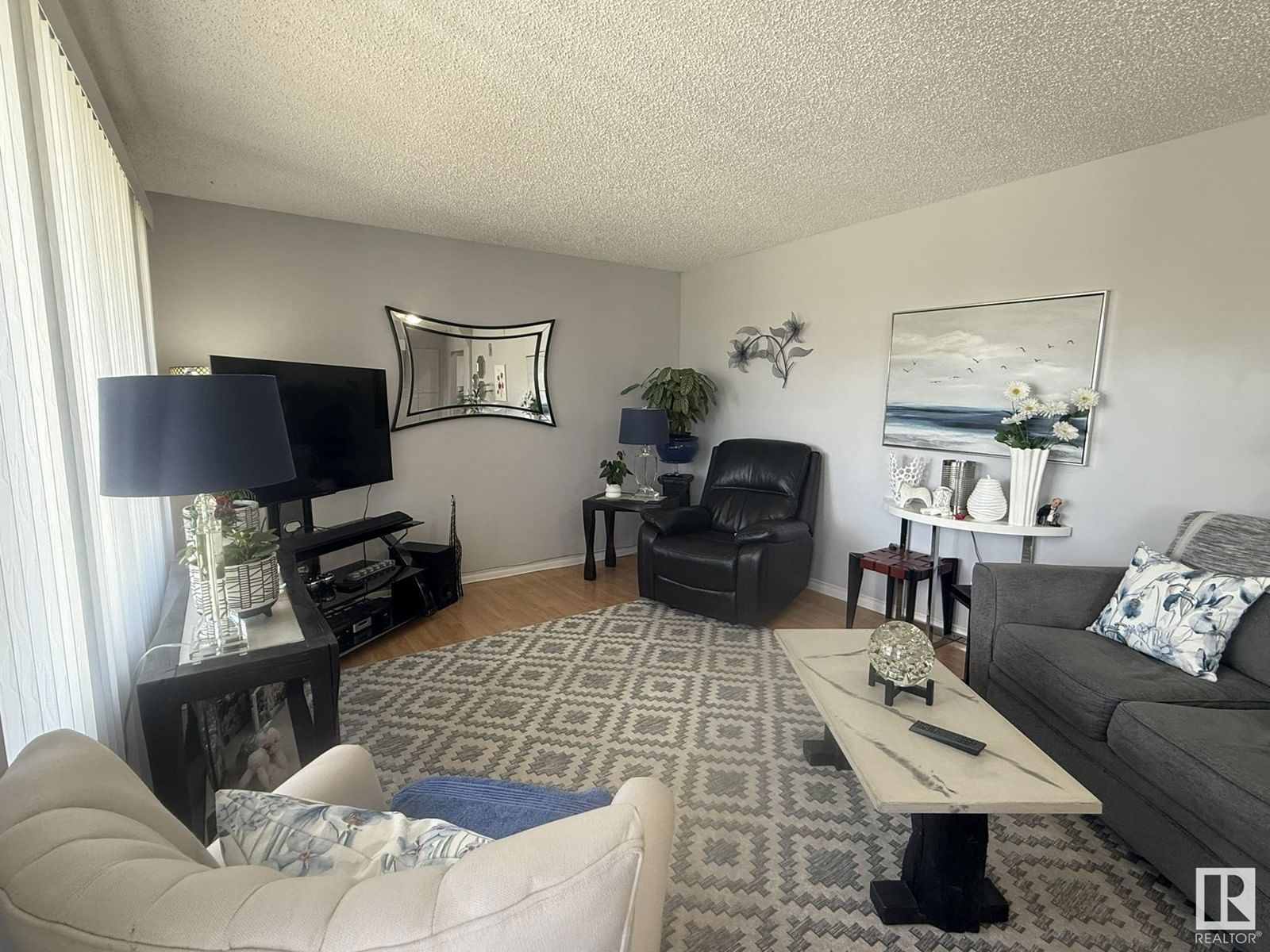 10622 150 St Edmonton, Alberta