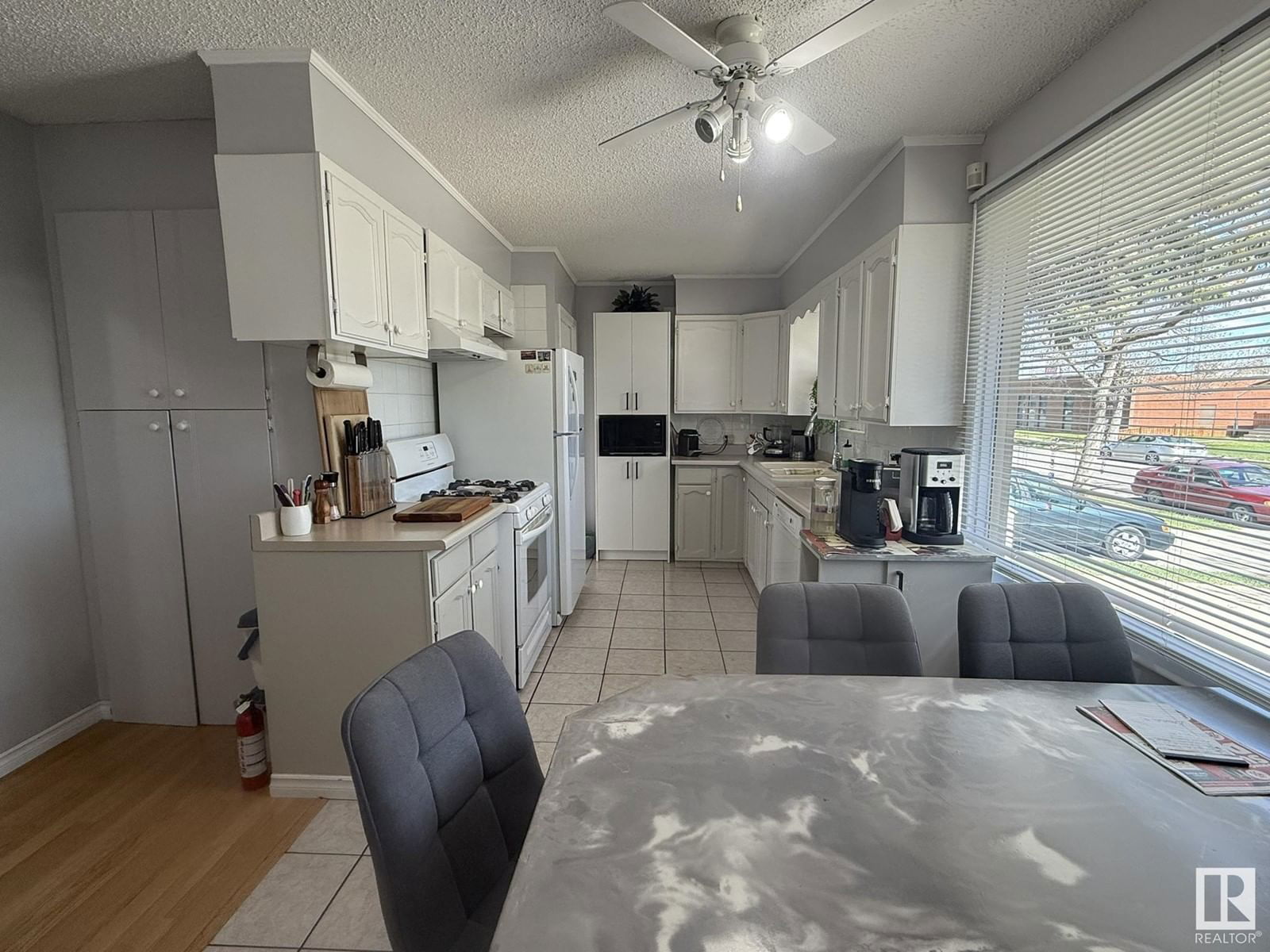 10622 150 St Edmonton, Alberta