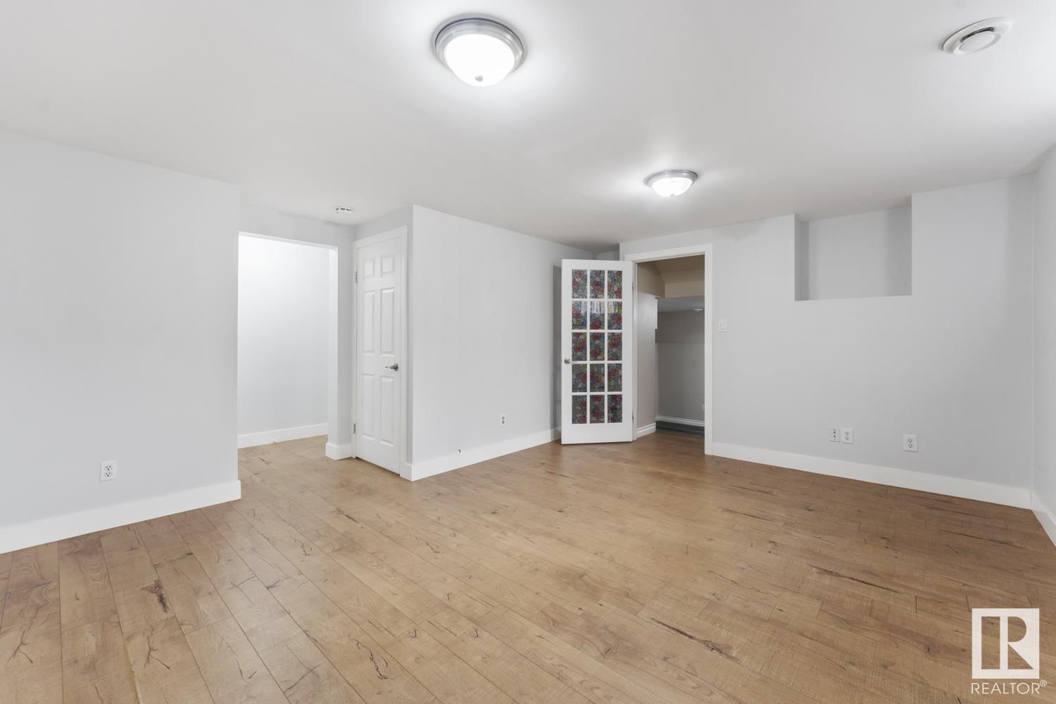 4801 45 ST Image 25