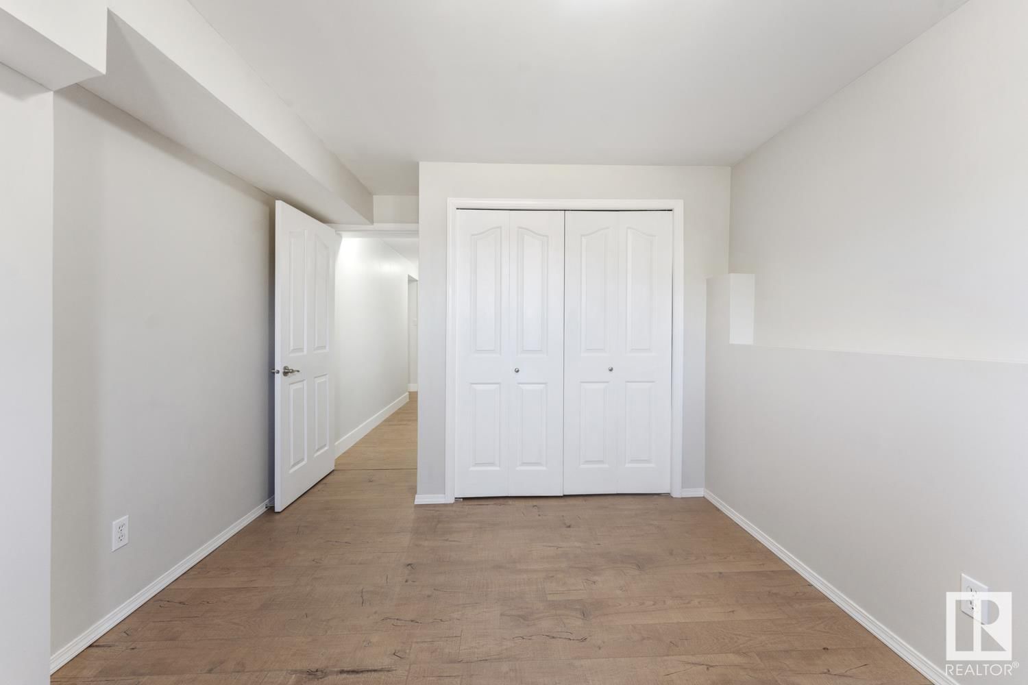 4801 45 ST Image 31