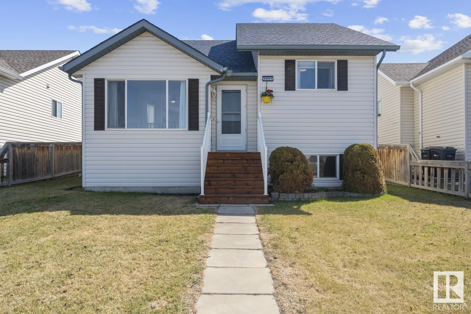 4801 45 ST Image 33