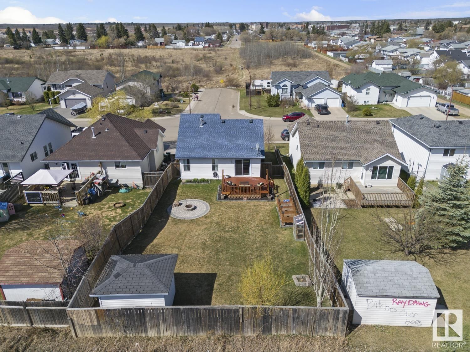4801 45 ST Image 35