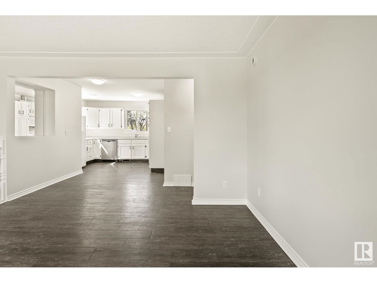 Nw - 12722 113a St Edmonton, Alberta