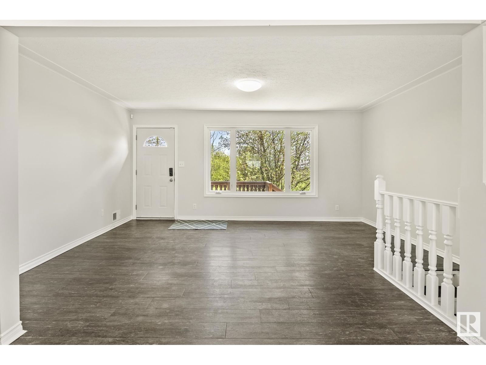 Nw - 12722 113a St Edmonton, Alberta