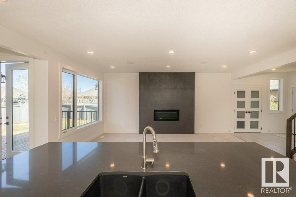 5512 ETOILE CO Image 16