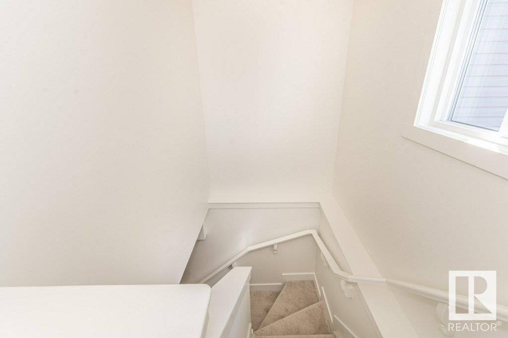5512 ETOILE CO Image 35