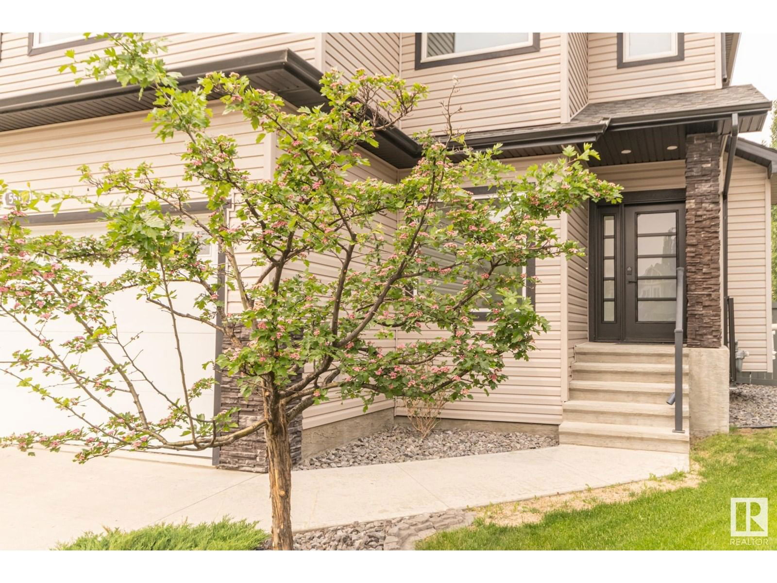 5512 ETOILE CO Image 4