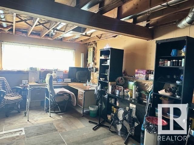 14616 37 St Edmonton, Alberta