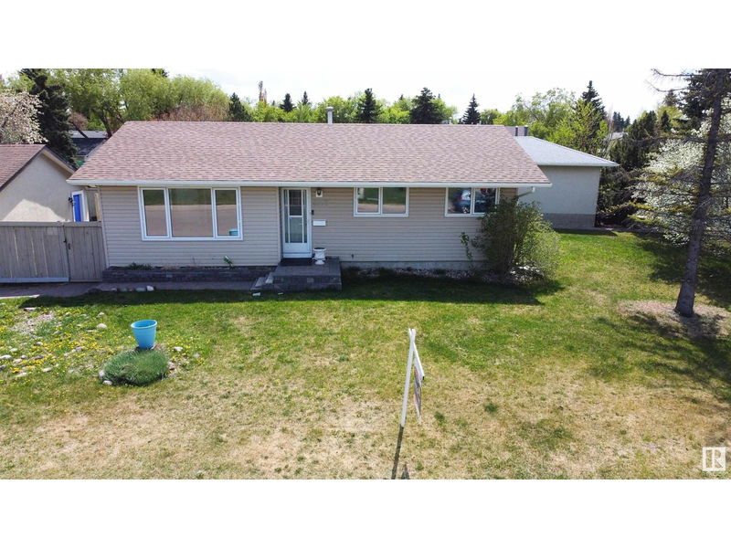 8107 22 Av Edmonton, Alberta