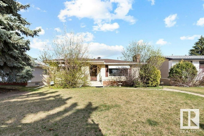8707 54 St Edmonton, Alberta