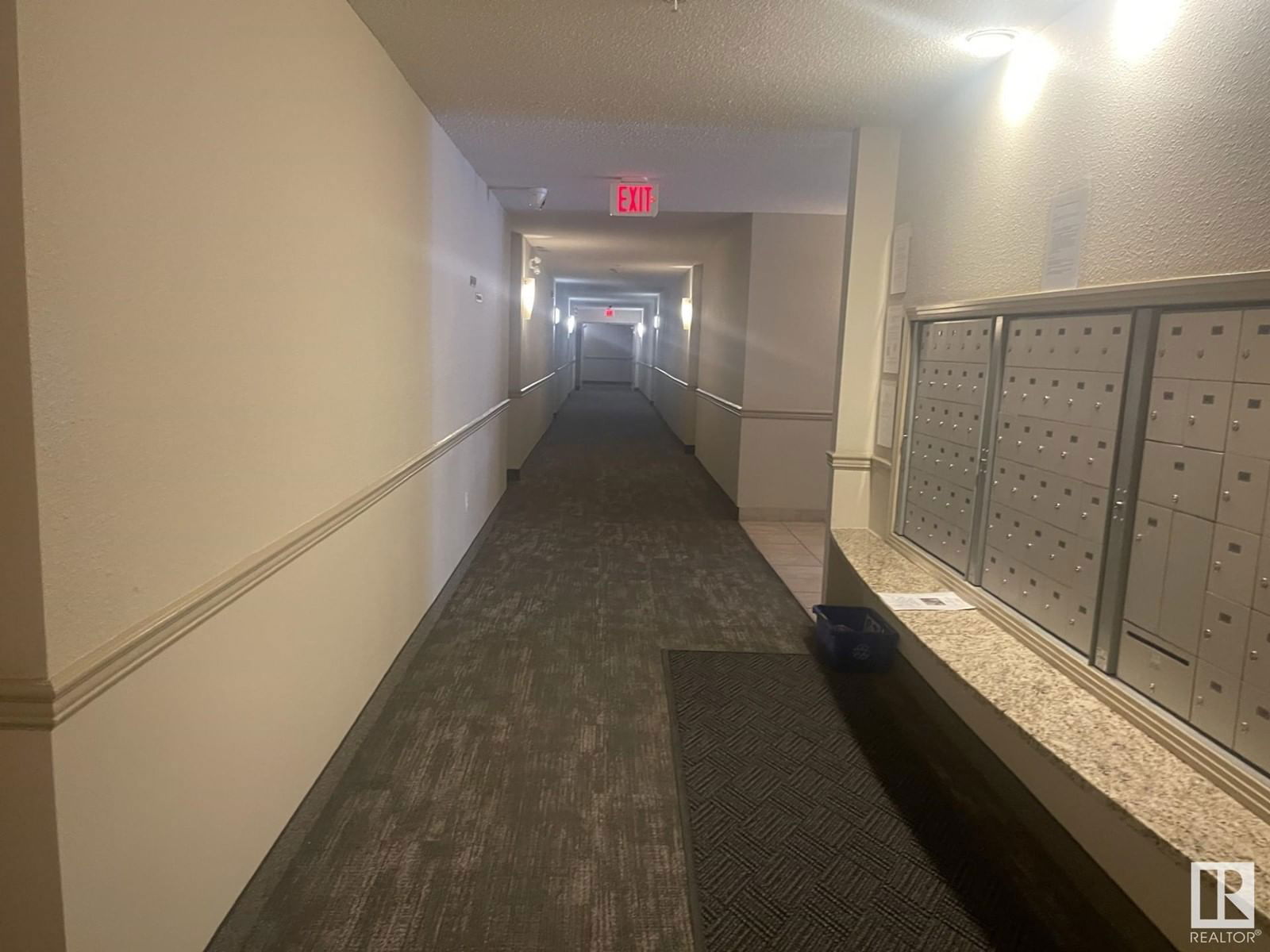 #105 - 2035 GRANTHAM COURT Image 16