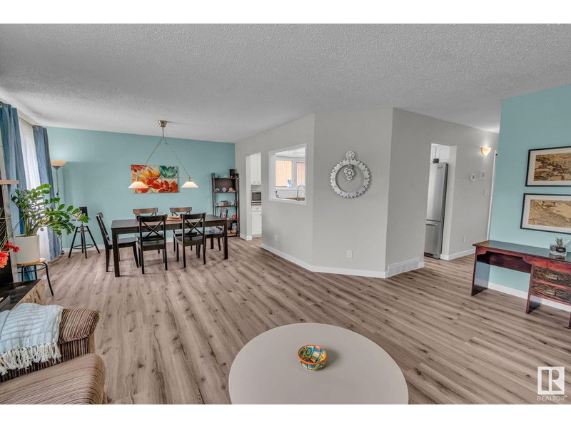 Nw - 1216 65 St Edmonton, Alberta