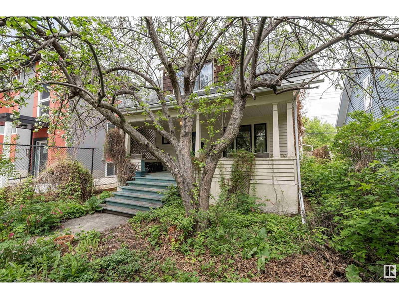Nw - 9924 87 Av Edmonton, Alberta