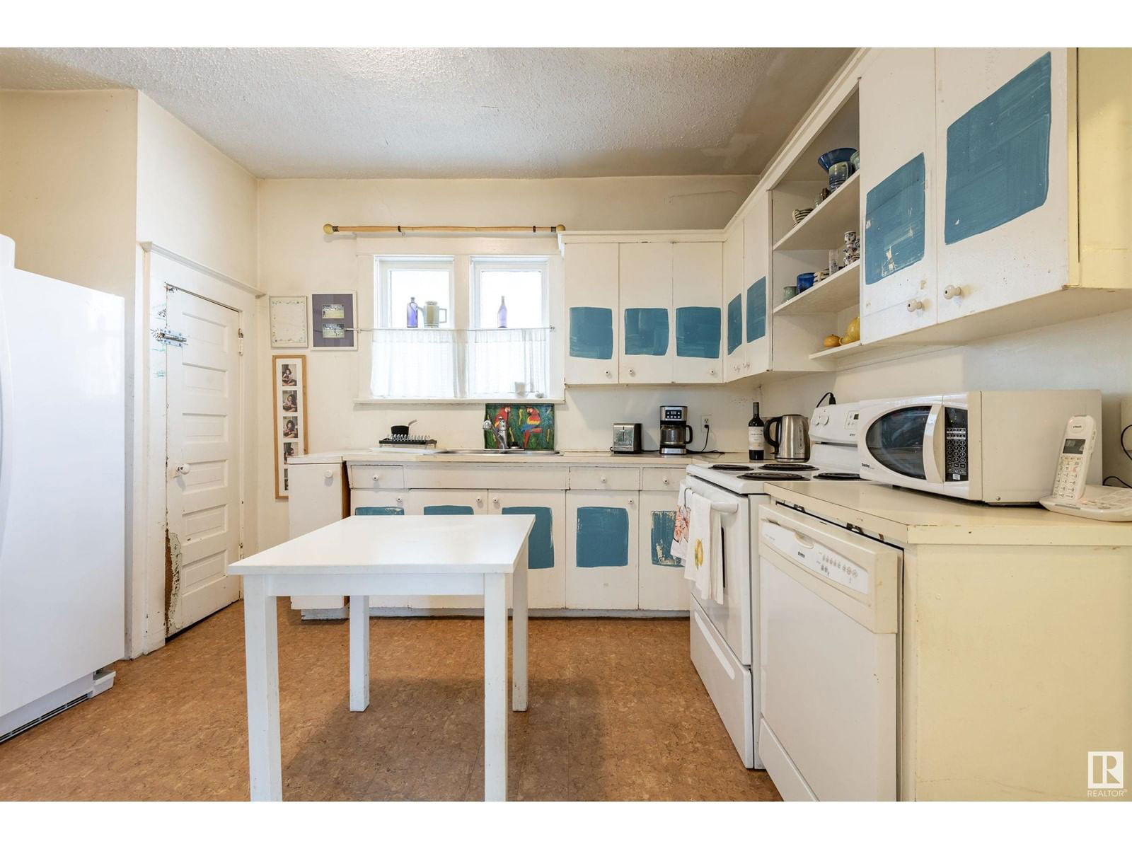 Nw - 9924 87 Av Edmonton, Alberta