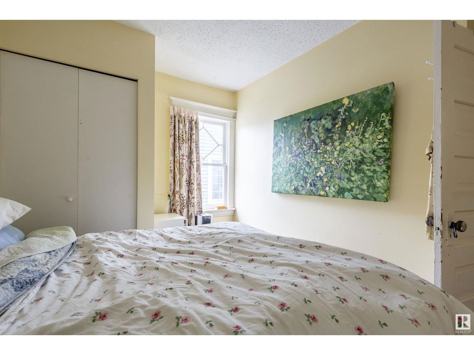 Nw - 9924 87 Av Edmonton, Alberta