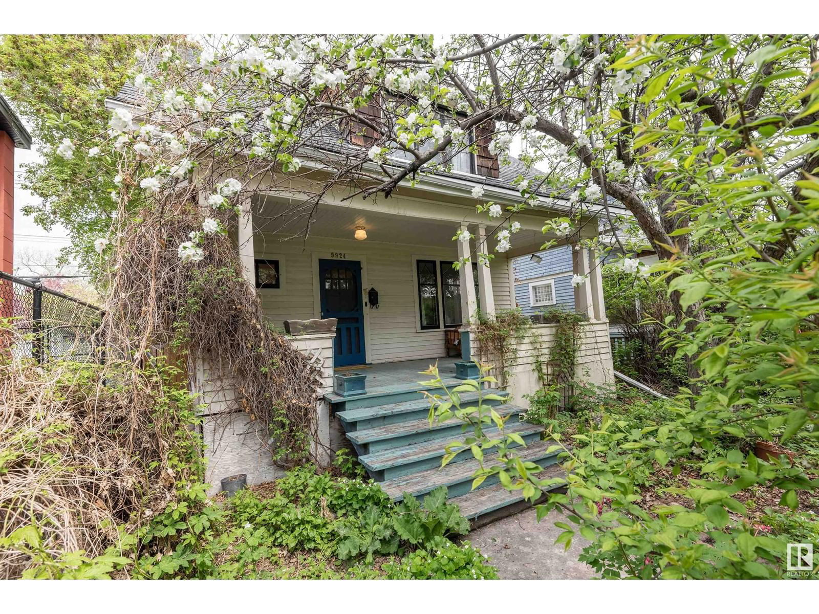 Nw - 9924 87 Av Edmonton, Alberta