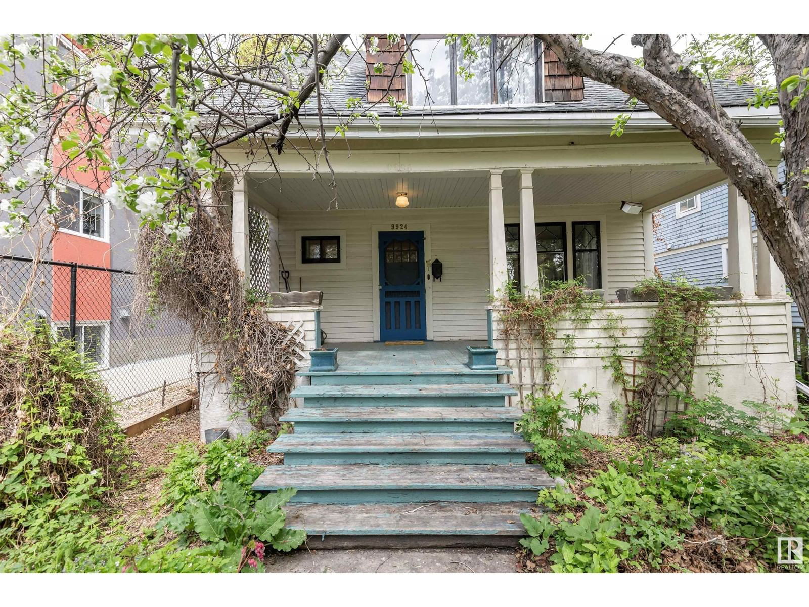 Nw - 9924 87 Av Edmonton, Alberta