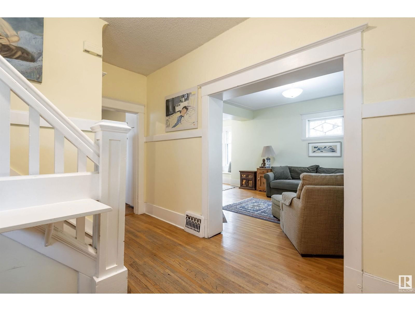 Nw - 9924 87 Av Edmonton, Alberta