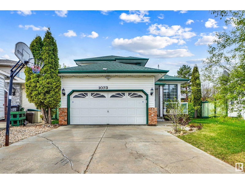 1073 Potter Greens Dr Edmonton, Alberta