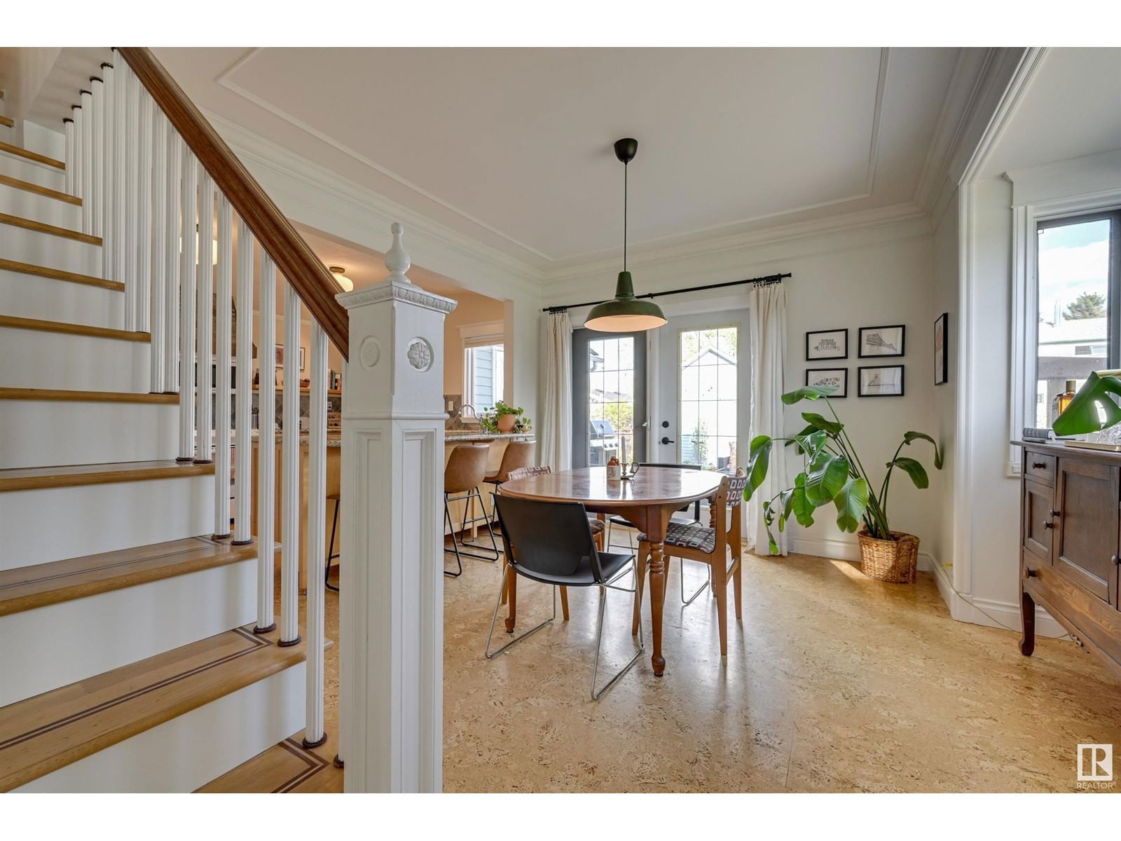 7009 105a St Nw Edmonton, Alberta