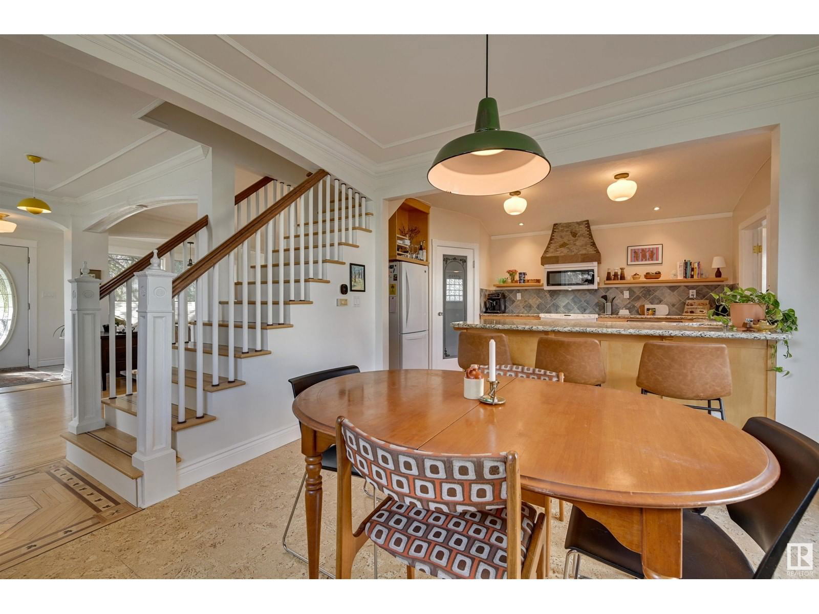 7009 105a St Nw Edmonton, Alberta