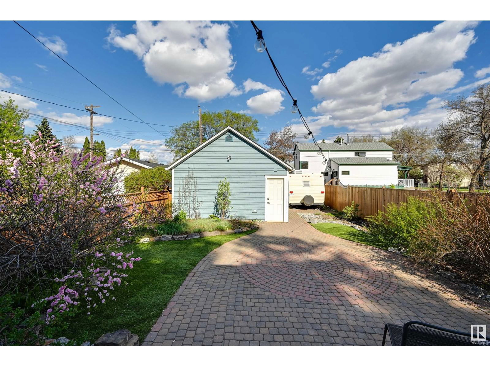 7009 105a St Nw Edmonton, Alberta