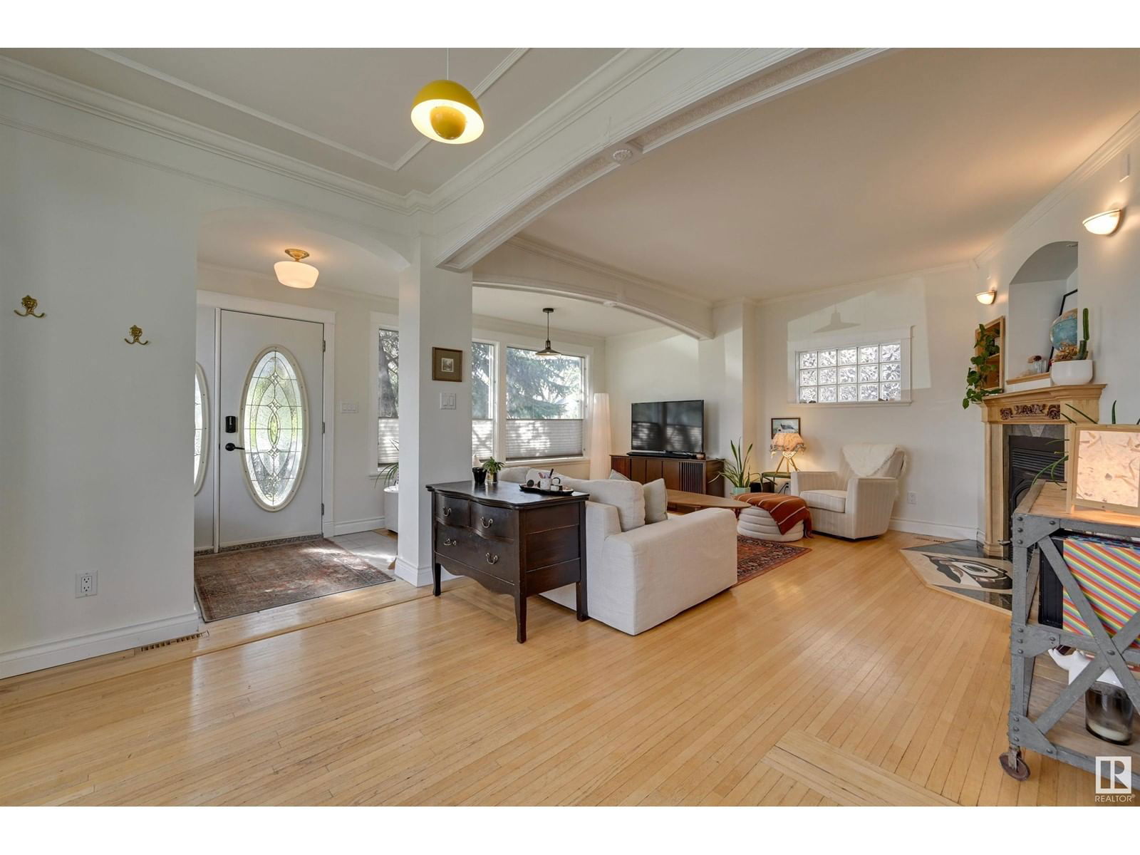 7009 105a St Nw Edmonton, Alberta