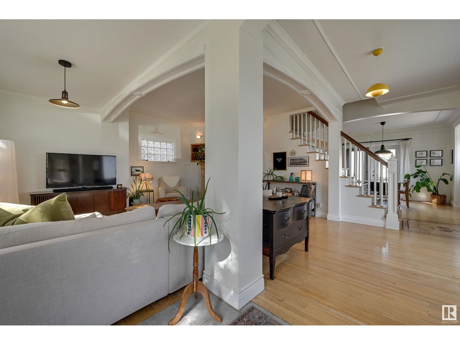 7009 105a St Nw Edmonton, Alberta