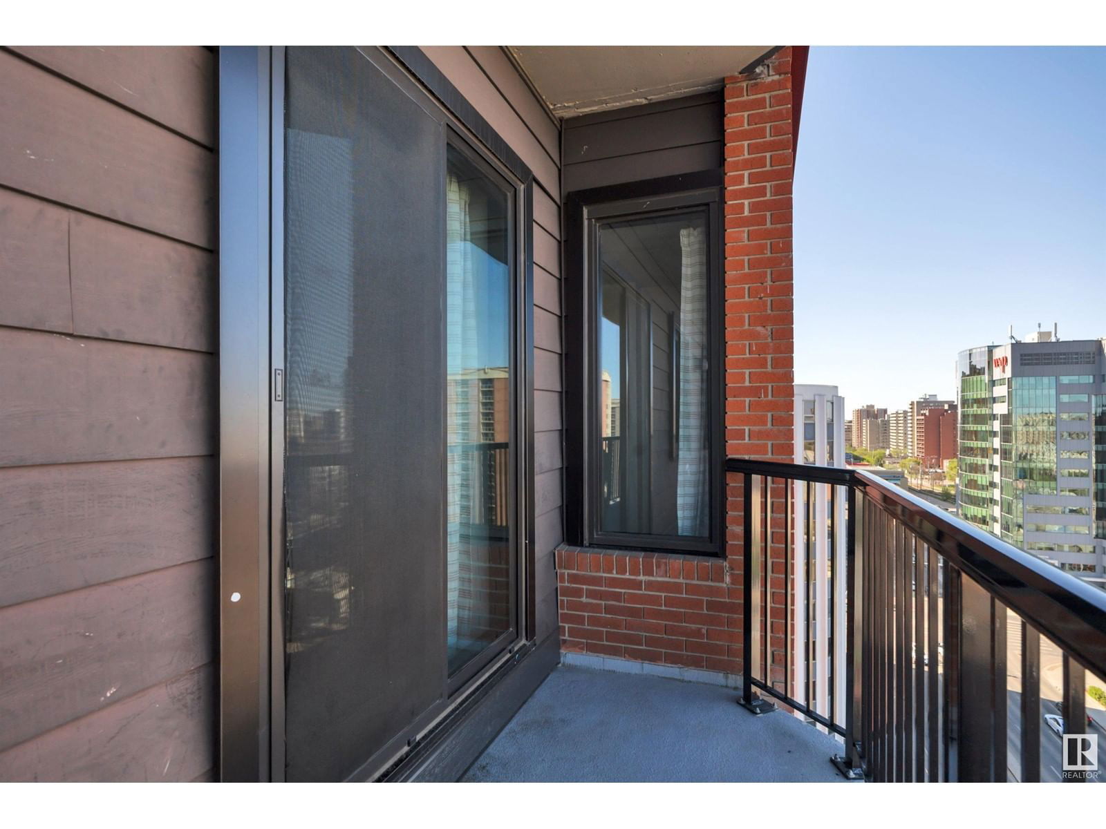 1210 109 ST Image 9