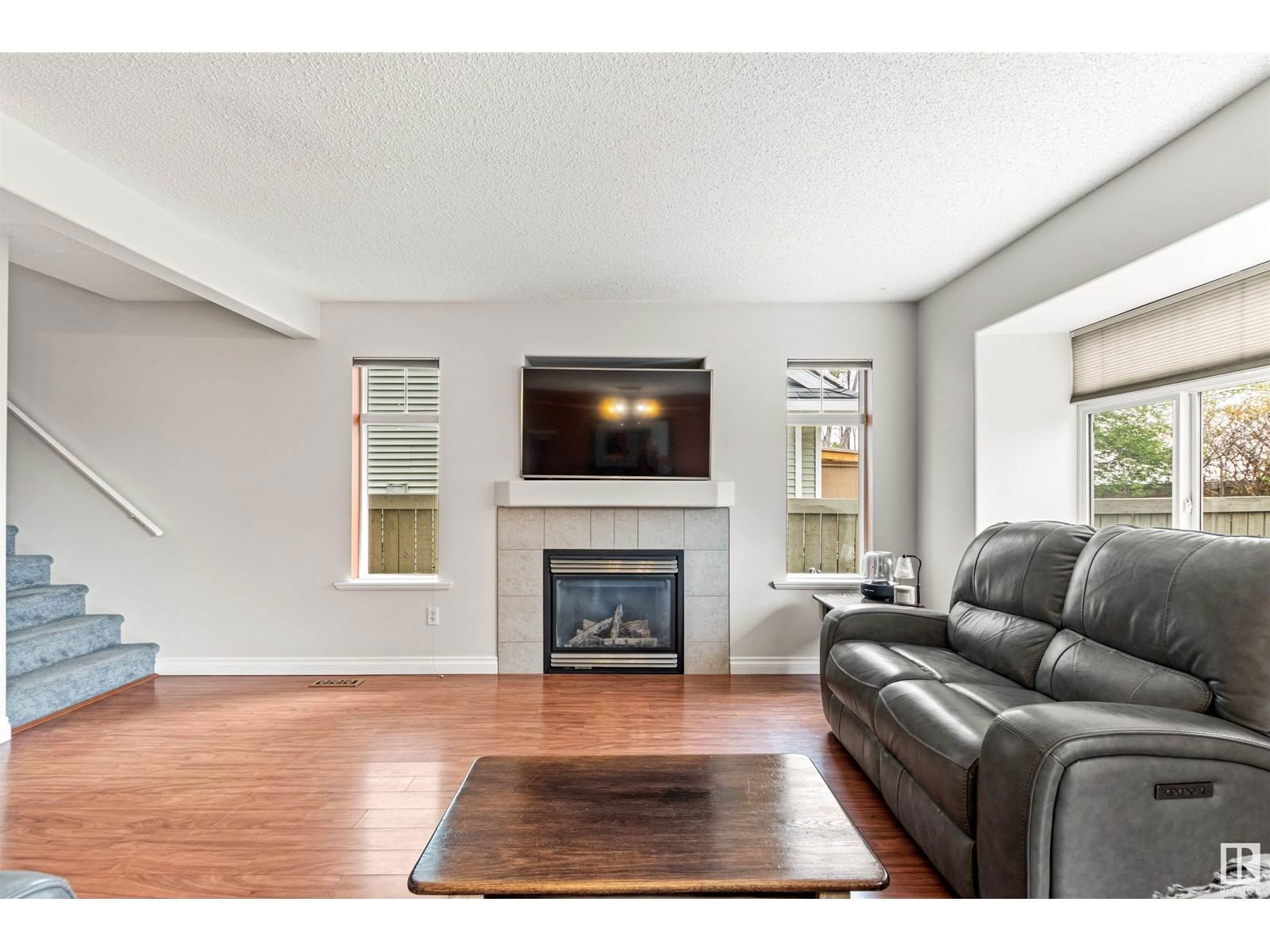 200 - 19 ERIN RIDGE DR Image 20