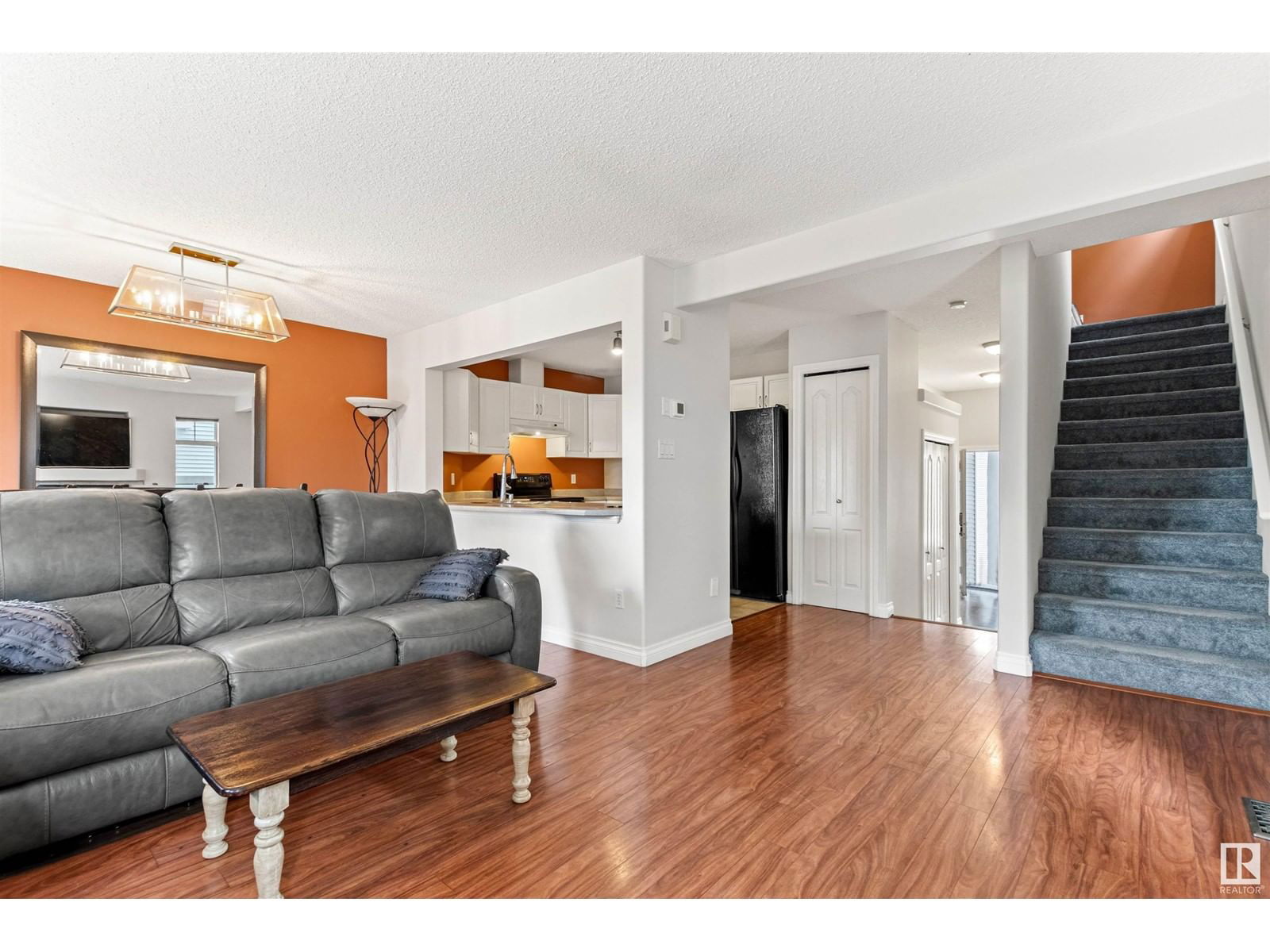 200 - 19 ERIN RIDGE DR Image 22