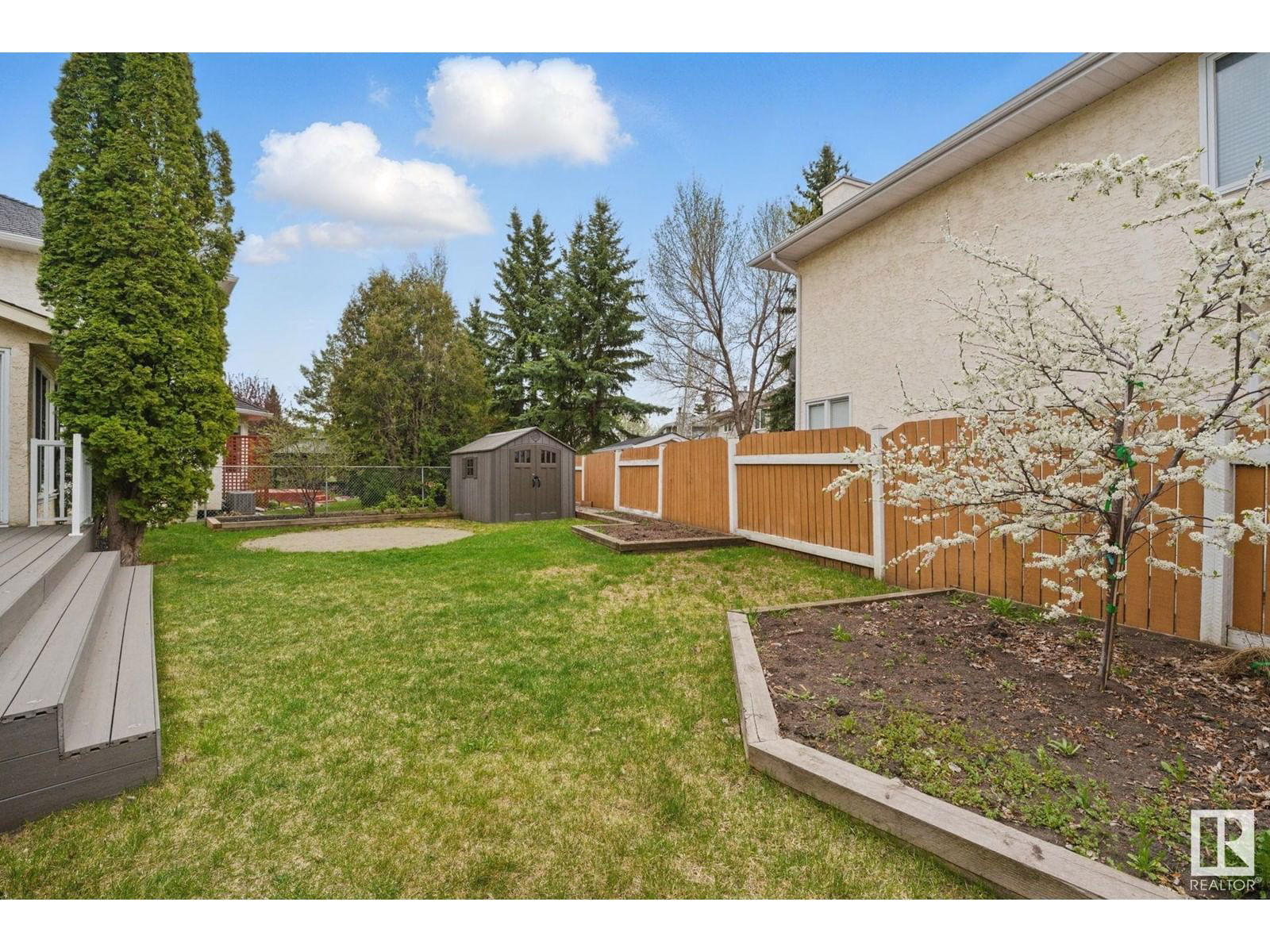 NW - 11019 10 AV Image 24