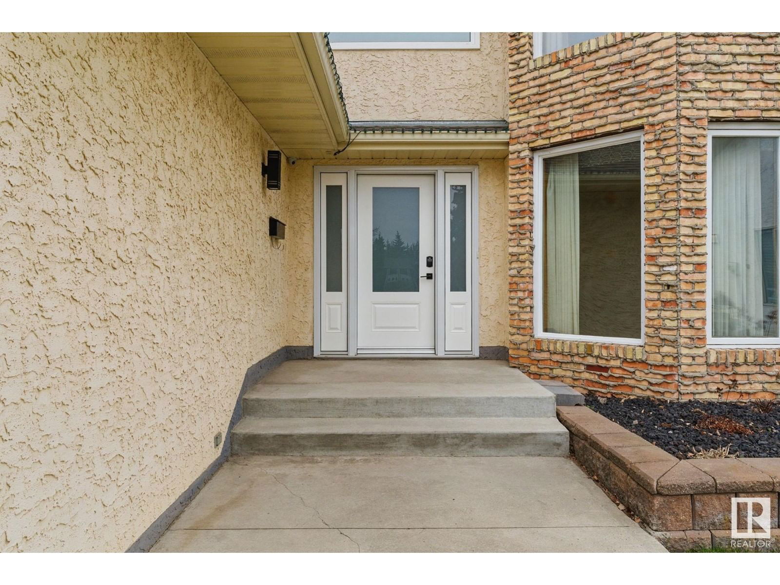 NW - 11019 10 AV Image 3
