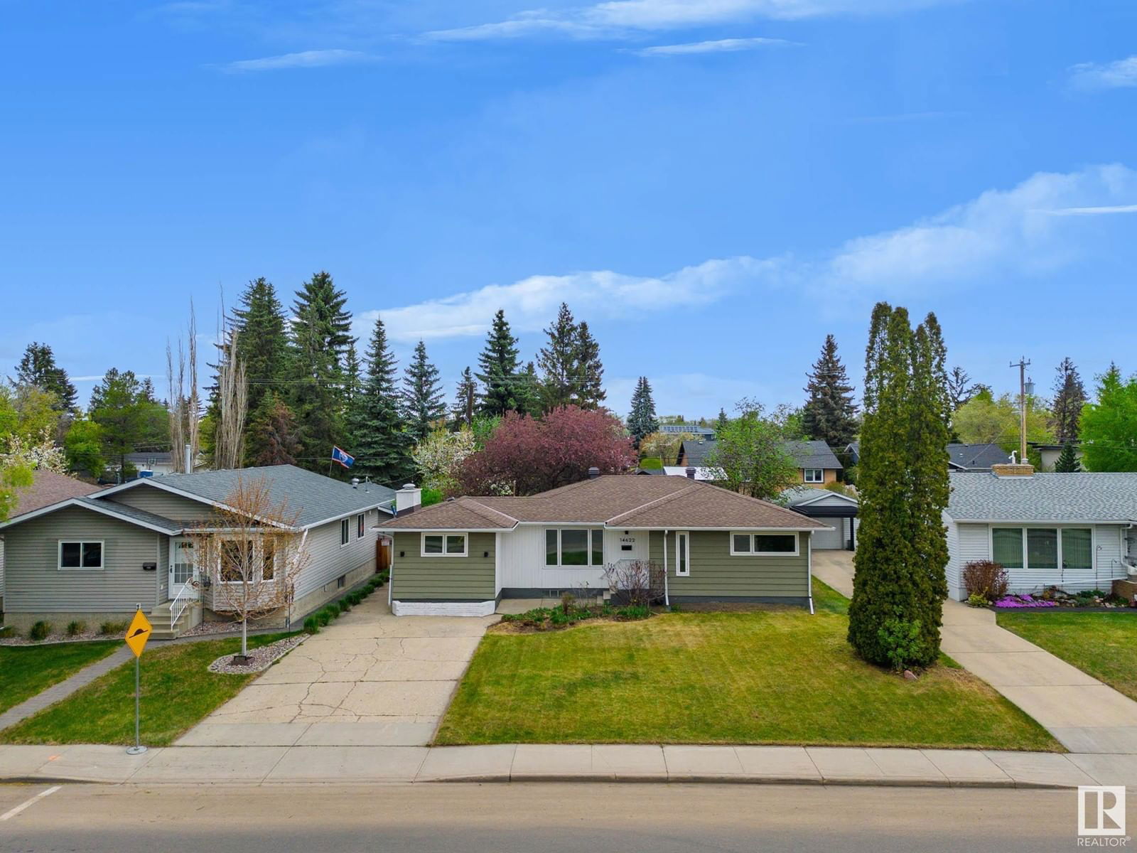 14622 95 AV Image 2