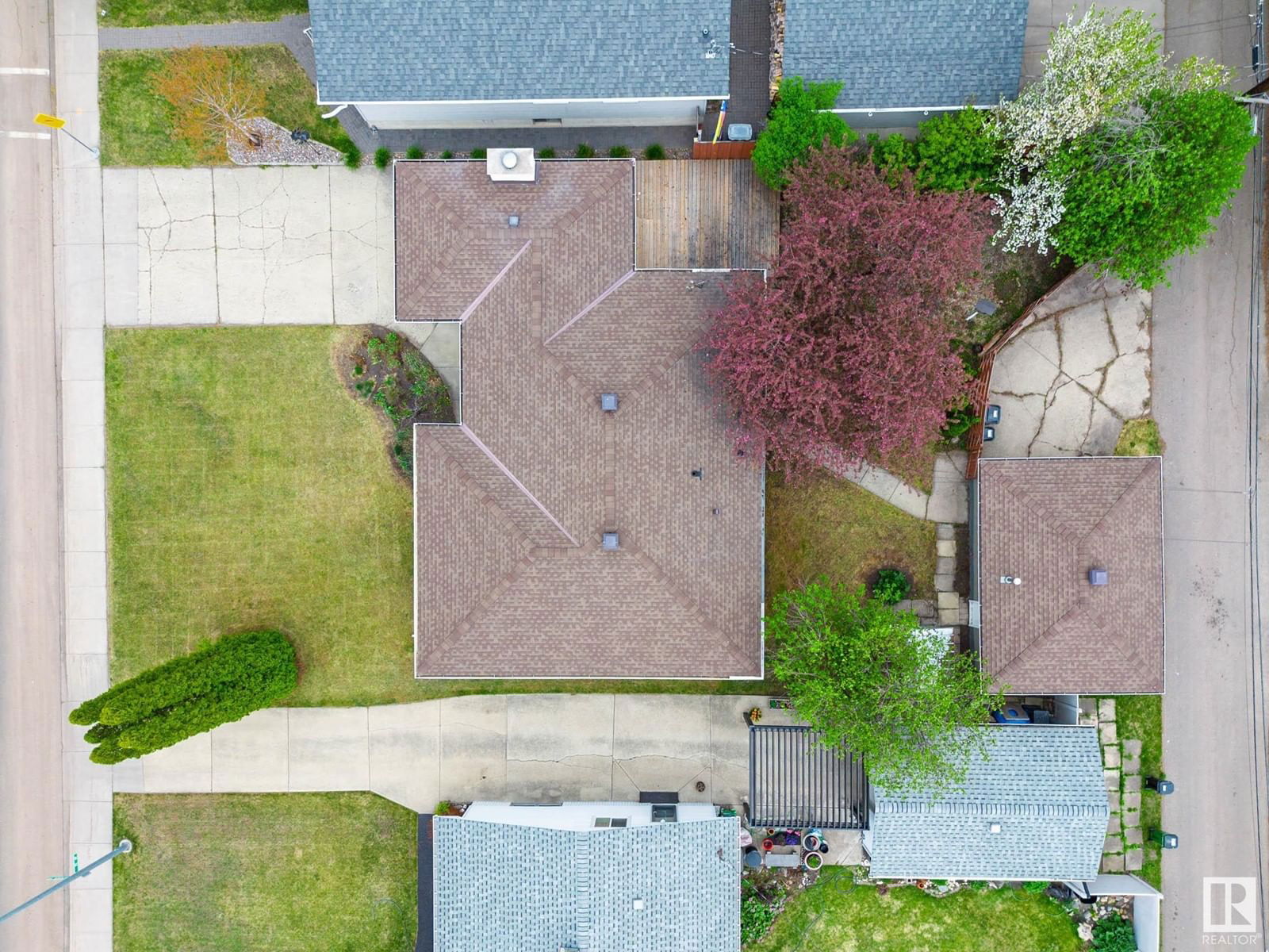 14622 95 AV Image 36