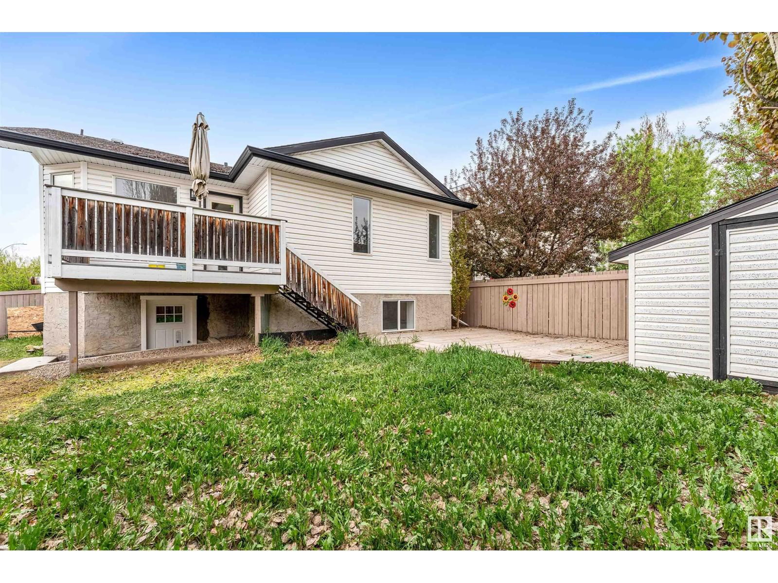 Nw - 2865 41 Ave Edmonton, Alberta