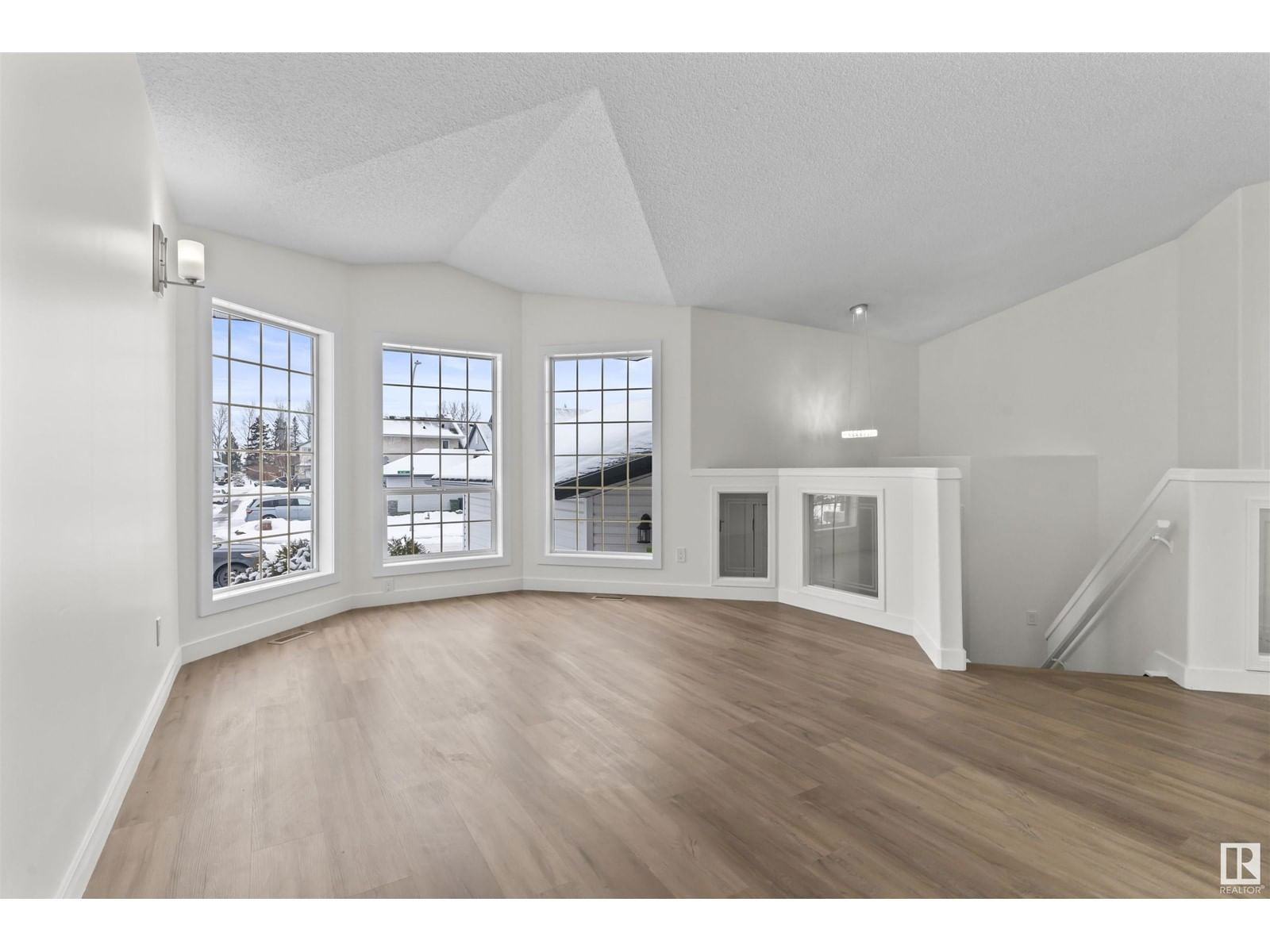 Nw - 2865 41 Ave Edmonton, Alberta