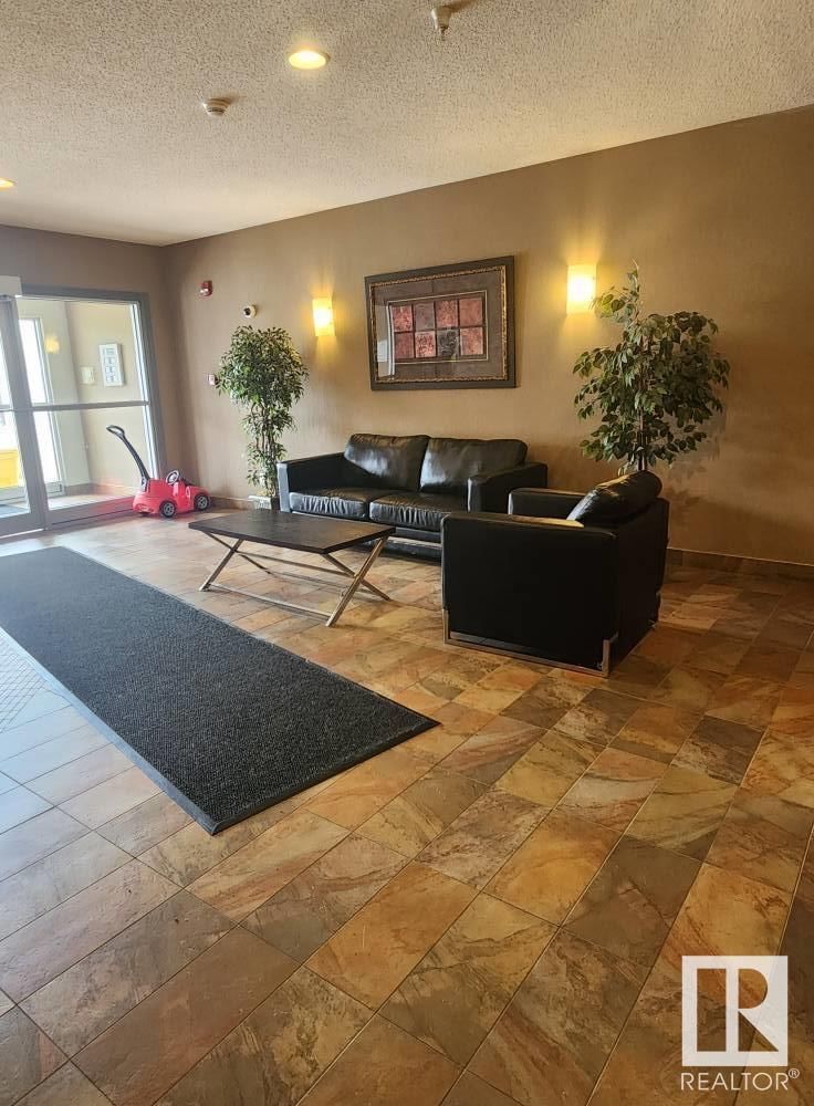 #219 - 226 MACEWAN RD Image 13